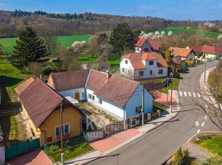 DJI_20260411121116_0445_D-HDR | Prodej - dům/vila, 100 m²