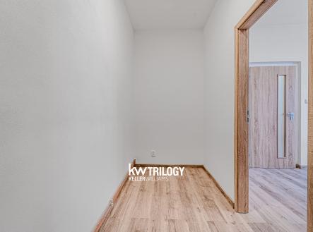 smecno (18) | Prodej bytu, 2+1, 59 m²