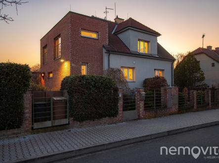 Ovesná 75 | Prodej - dům/vila, 323 m²