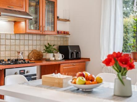 Pohled na kuchyni 1 | Prodej - dům/vila, 121 m²