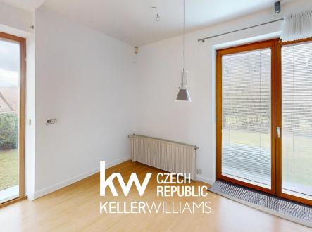 Podnajem-rodinneho-domu-v-Trubine-Dining-Room-Defurnished 1 | Pronájem - dům/vila, 180 m²
