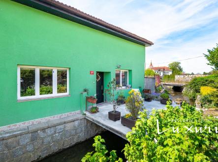P1782086 | Prodej - dům/vila, 319 m²