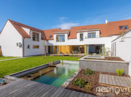 jezd 10 | Prodej - dům/vila, 454 m²