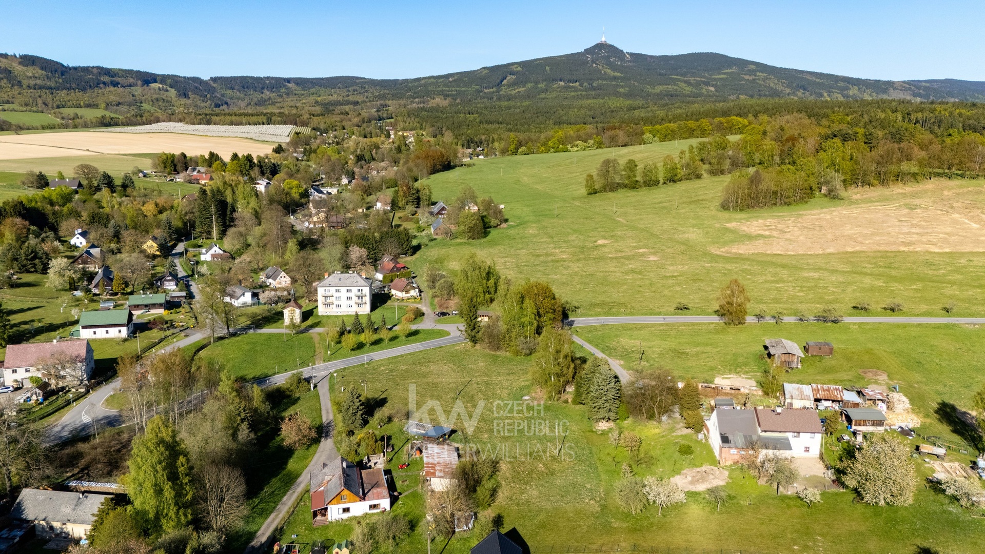 DJI_20260501231806_0119_D-HDR