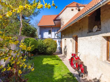 Panenský Týnec 16 | Prodej - dům/vila, 201 m²