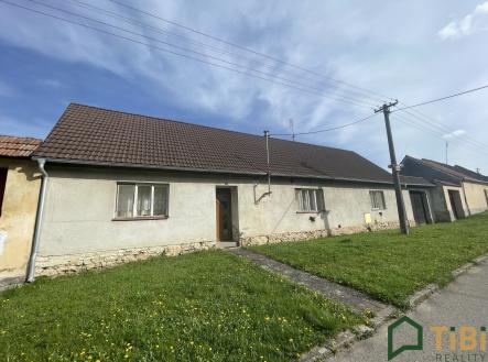 zepředu | Prodej - dům/vila, 120 m²