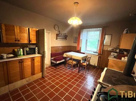 17ce5220-aae4-4141-ae7d-8f16f57348a5 | Prodej - dům/vila, 240 m²