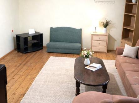 pokojj | Pronájem bytu, 1+1, 30 m²