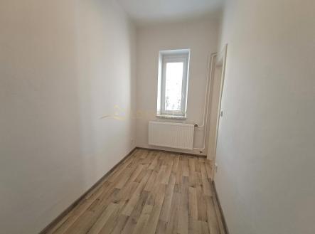 20250430_151941.jpg | Pronájem bytu, 3+1, 86 m²