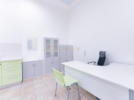 RAW08375-10.jpg | Pronájem - komerční objekt, jiný, 73 m²