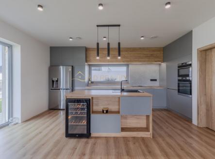 untitled-19.jpg | Prodej - dům/vila, 199 m²