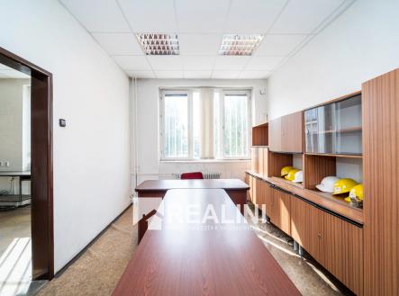 DSC00127 | Pronájem - kanceláře, 86 m²