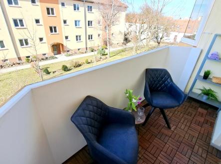 balkon-a.jpg | Prodej bytu, 2+1, 58 m²