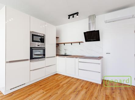 Pronájem bytu, 2+kk, 50 m² obrázek