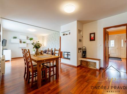 dsc09255-hdr.jpg | Prodej - dům/vila, 215 m²