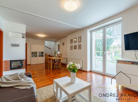 dsc09300-hdr.jpg | Prodej - dům/vila, 215 m²