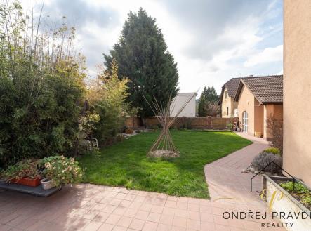 skr00176.jpg | Prodej - nájemní dům, 265 m²