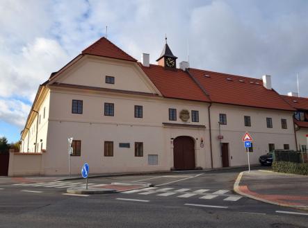 b.jpg | Prodej bytu, 2+kk, 59 m²