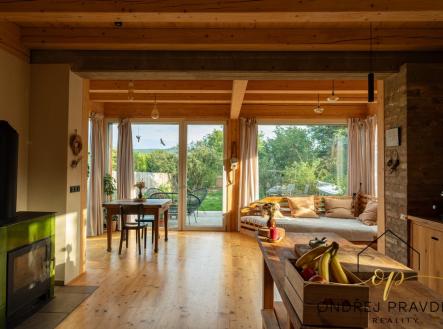 1709067.jpg | Prodej - dům/vila, 204 m²
