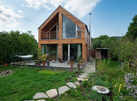 1709002.jpg | Prodej - dům/vila, 204 m²