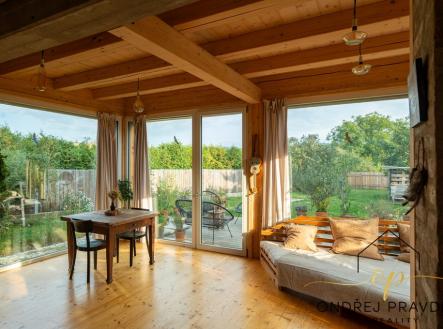 1709066.jpg | Prodej - dům/vila, 204 m²