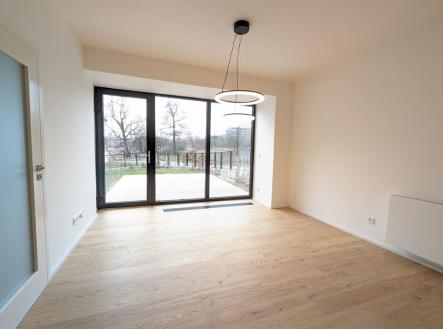 f.jpg | Prodej bytu, 2+kk, 59 m²