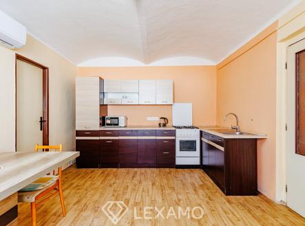 Prodej - dům/vila, 100 m² obrázek