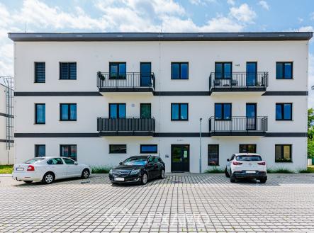 2R6_0459 | Prodej bytu, 3+kk, 77 m²