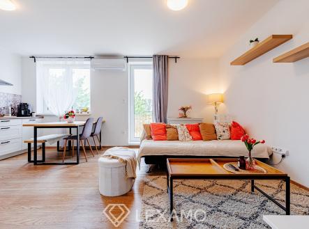 2R6_0407-HDR | Prodej bytu, 3+kk, 77 m²