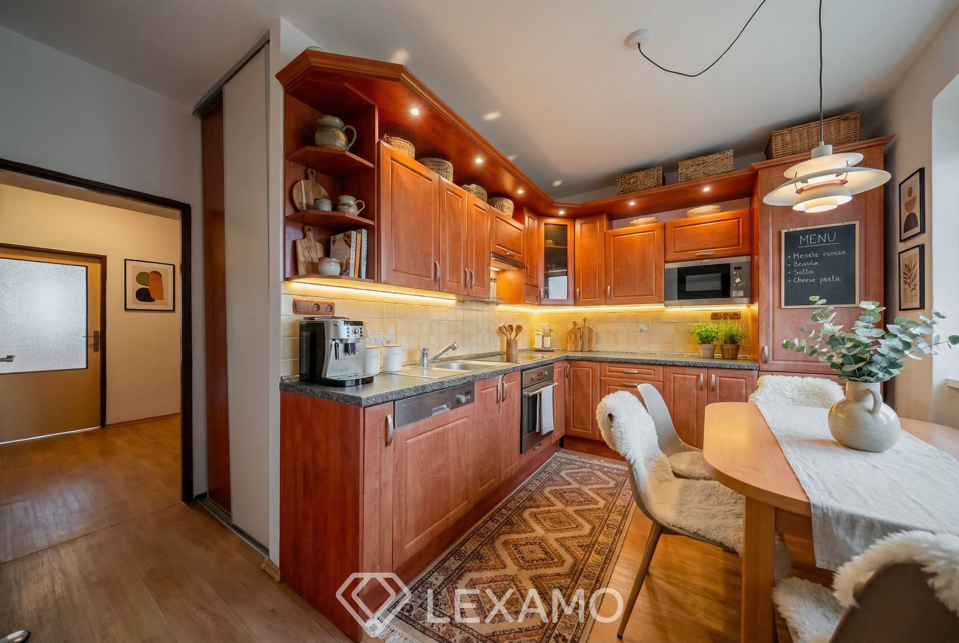 kuchyň Tavíkovice viz