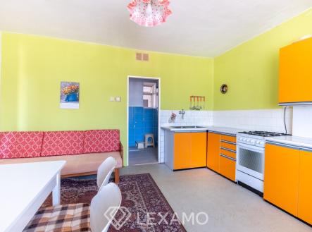 11 | Prodej - dům/vila, 72 m²