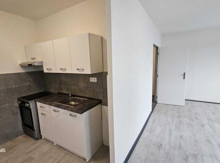 Pronájem bytu, 1+kk, 33 m²