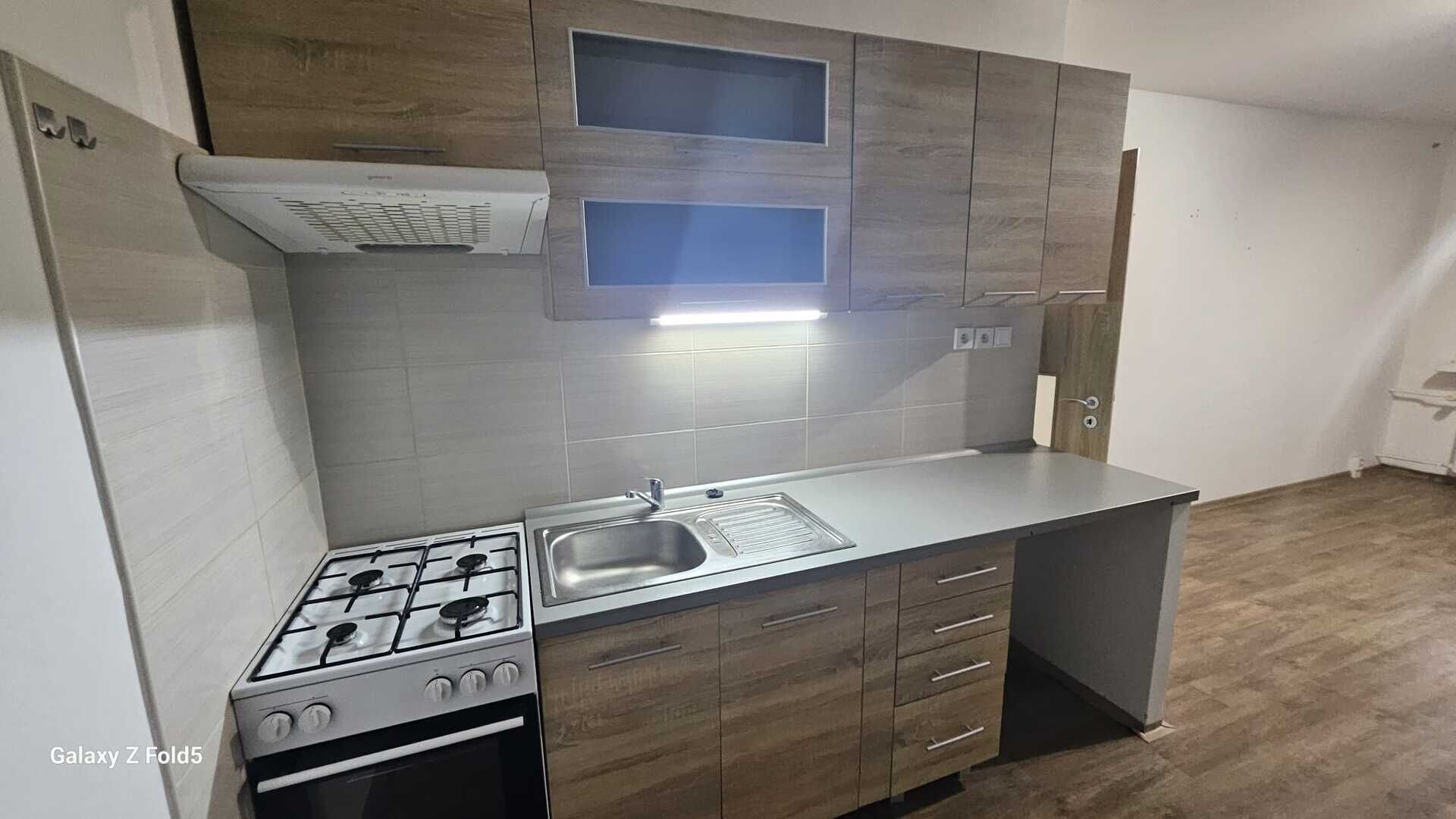 Pronájem bytu 2+kk v ulici Šeříková v Mostě