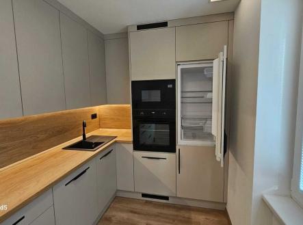 Pronájem bytu, 2+1, 53 m²
