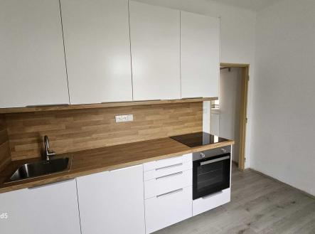 Pronájem bytu, 2+1, 60 m² obrázek