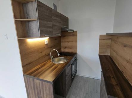 Pronájem bytu, 1+kk, 30 m²