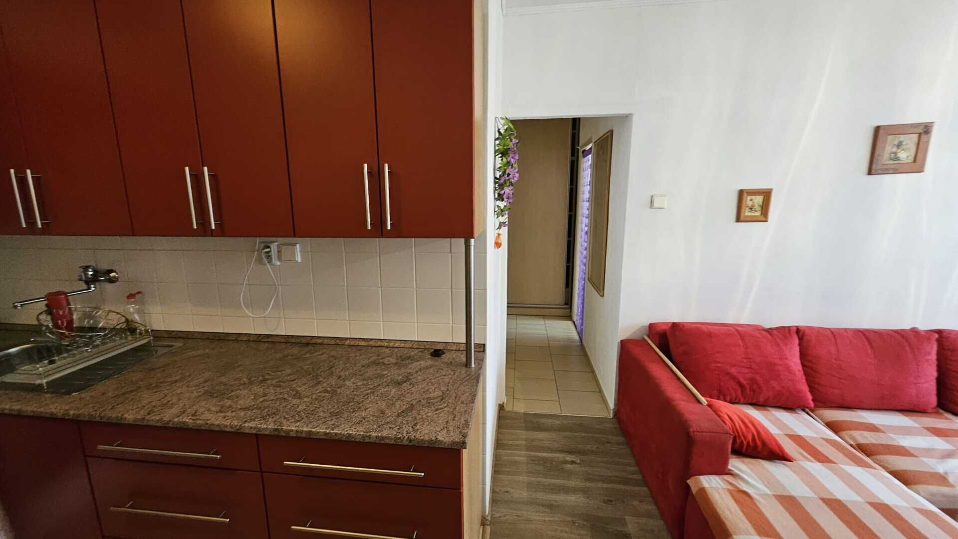 Pronájem vybaveného bytu 2+kk v ulici Lipová v Mostě