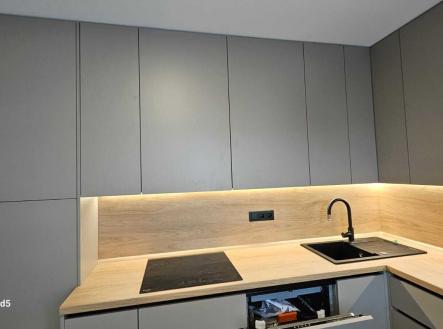 Pronájem bytu, 1+1, 35 m²