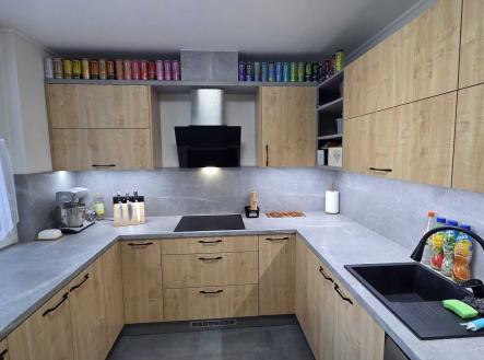 Prodej bytu, 3+1, 91 m²