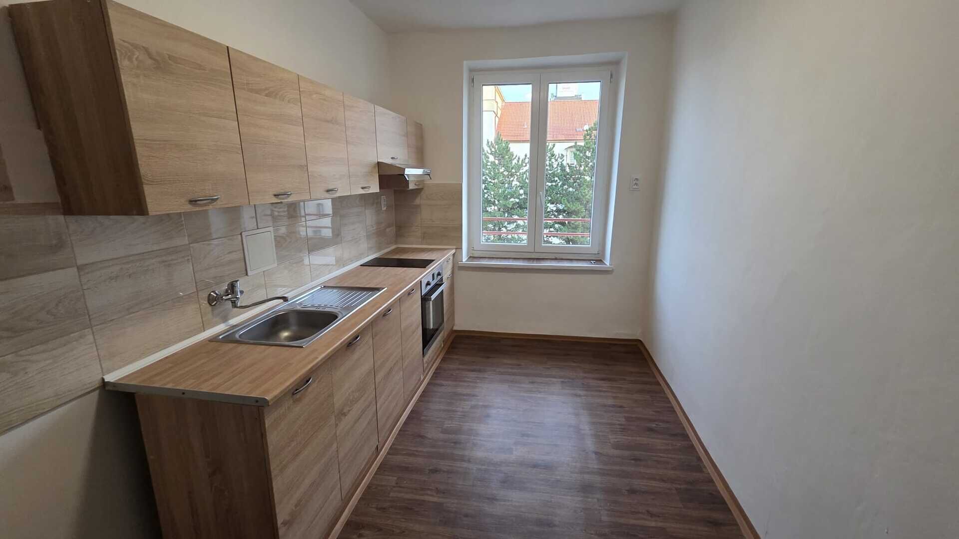 Pronájem bytu 2+1 v ulici J. Skupy v Mostě