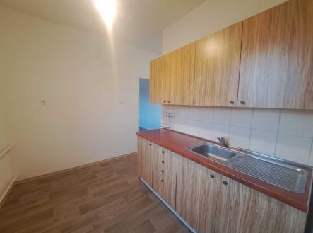 Pronájem bytu, 2+1, 48 m²