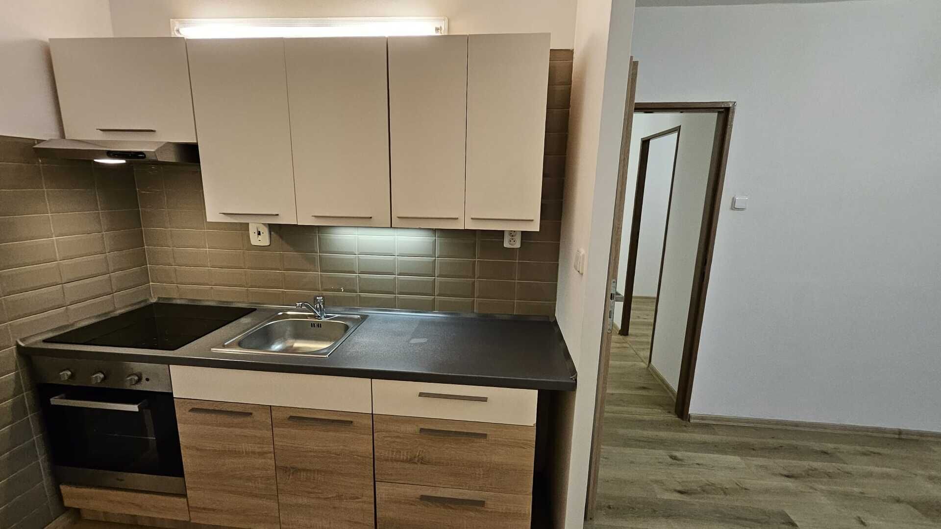 Pronájem bytu 2+kk v ulici Kpt. Jaroše v Mostě