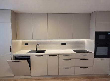 Pronájem bytu, 3+1, 67 m²