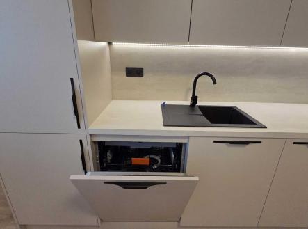 Pronájem bytu, 3+1, 67 m²