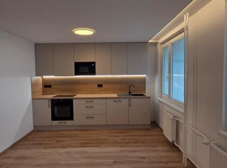 Pronájem bytu, 3+1, 68 m²