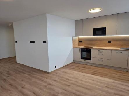 Pronájem bytu, 3+1, 68 m²