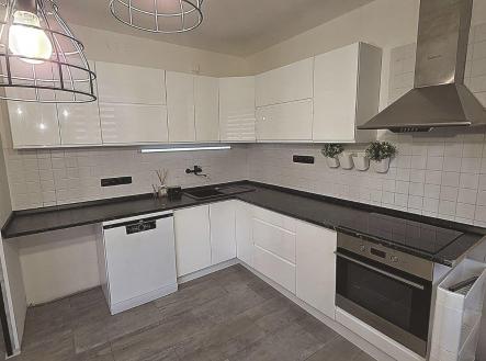 Prodej bytu, 4+kk, 69 m²