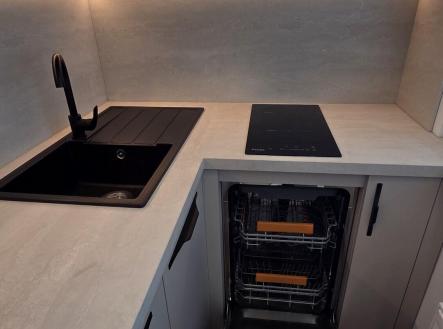 Pronájem bytu, 1+1, 27 m²