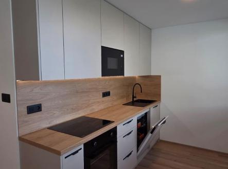 Pronájem bytu, 2+kk, 53 m²