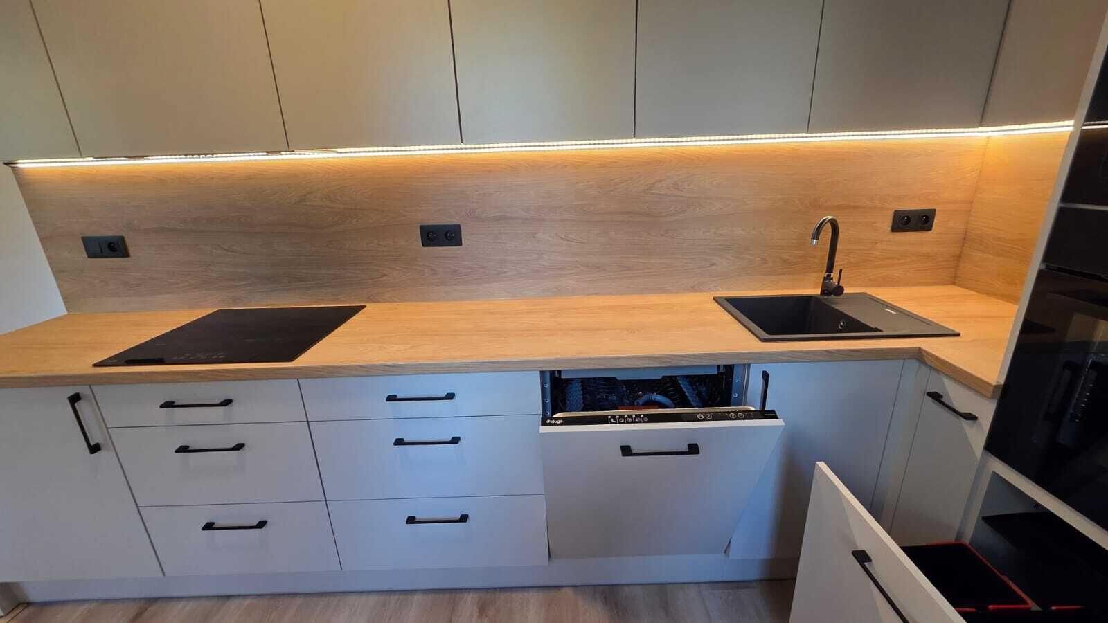 Pronájem luxusně zrekonstruovaného bytu 2+1 v ulici Maxe Švabinského v Mostě